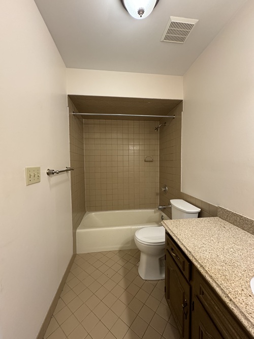 ugly bathroom in bethlehem